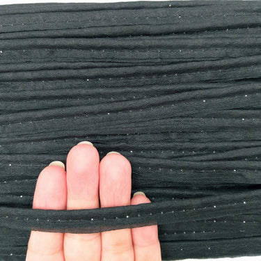 3 Yards, 5mm Flanged Insertion Piping on 10mm Band, Black Fabric Trim